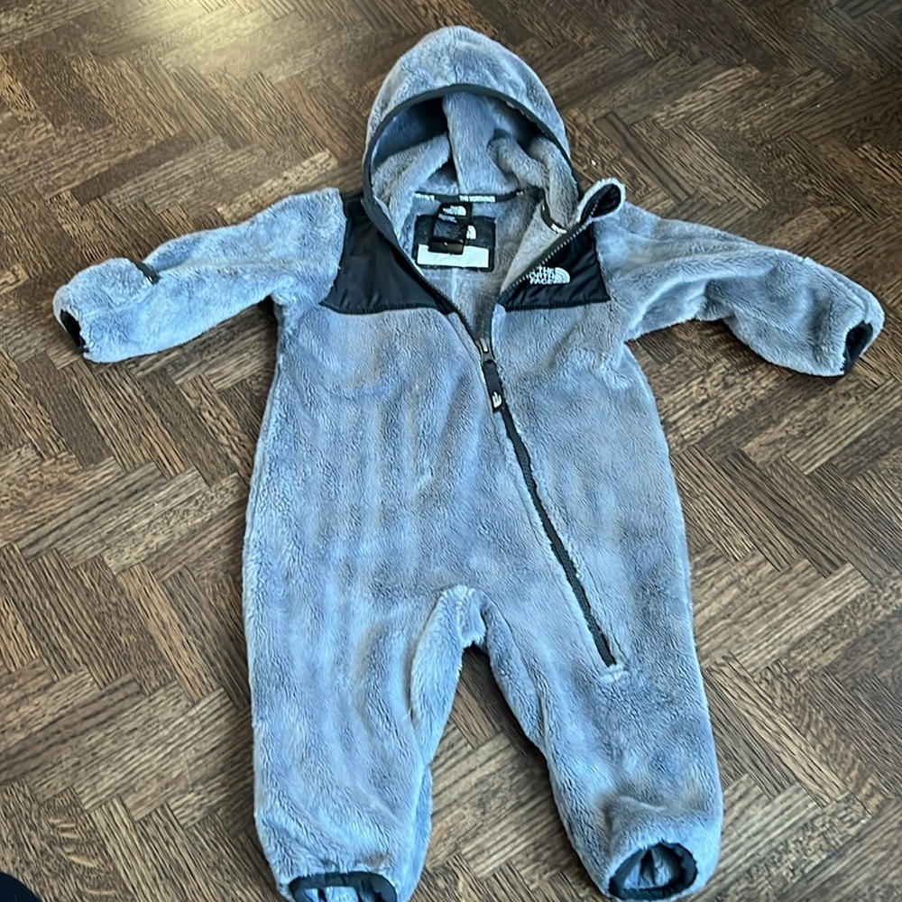 Worn 1 time! 3-6 months north face
